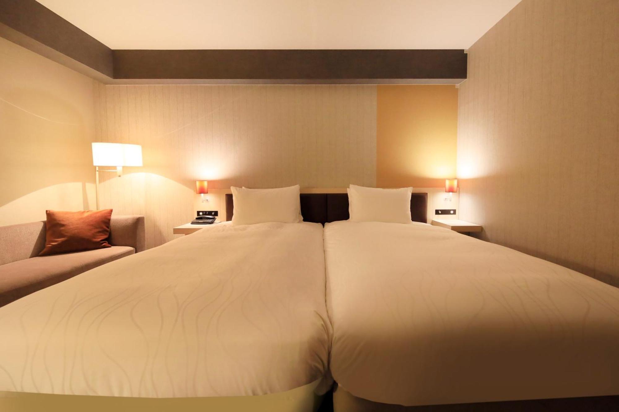Richmond Hotel Narita Exterior photo